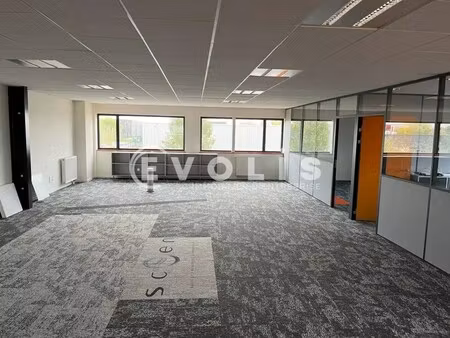 location local d’activités camon 80450 548m²