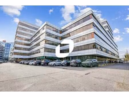location bureaux 264 m²