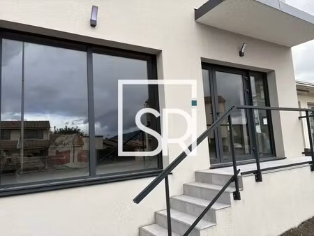 location bureaux 60 m² à 90 m²