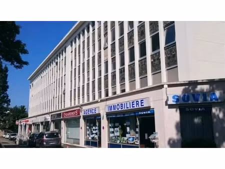 location bureaux 213 m²