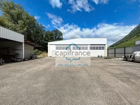 location entrepôt 1 132 m²