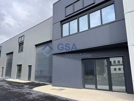 location bureaux 146 m²