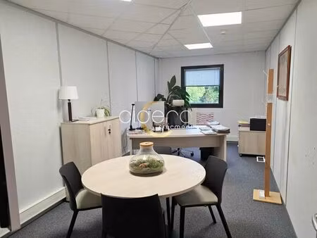 location bureaux 280 m²