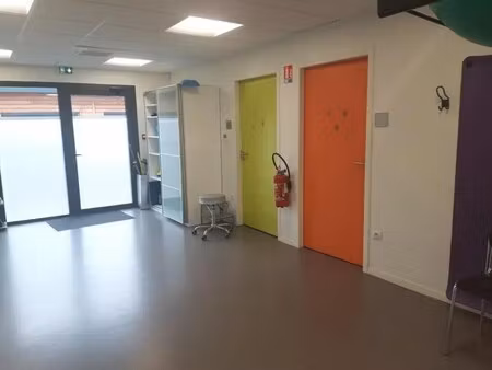 location bureaux 160 m²