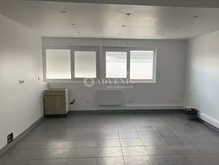 location bureaux 100 m²