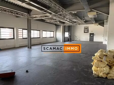 location bureaux 300 m²