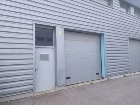 location bureaux 137 m²