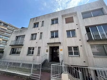 location bureaux 90 m²