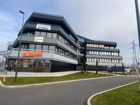 location bureaux 213 m²