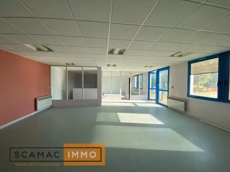location bureaux 1 000 m²