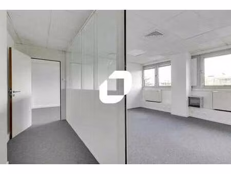 location bureaux 70 m² à 1 019 m²