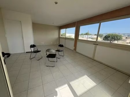 location bureaux 34 m²