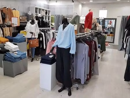 vente commerce 87 m²