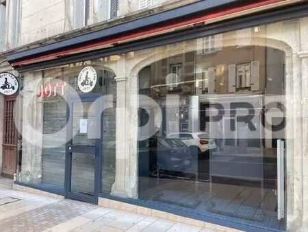 vente commerce villefranche sur saone 69400 64m²