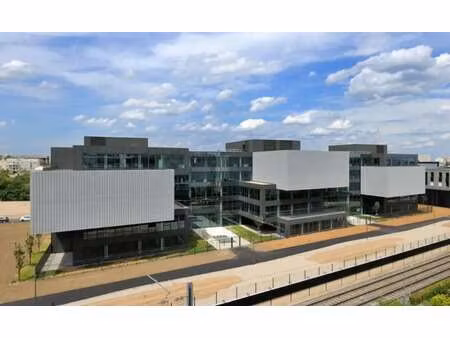location bureaux 659 m² à 5 671 m²