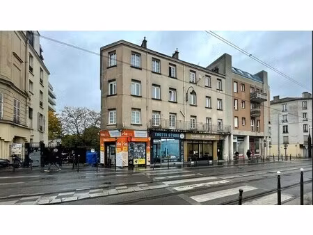vente commerce 173 m²