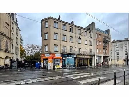 vente commerce l ile saint denis 93450 173m²