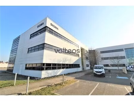 location bureaux 161 m²