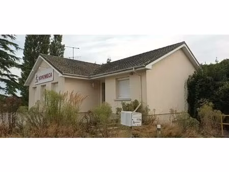 location bureaux 90 m²