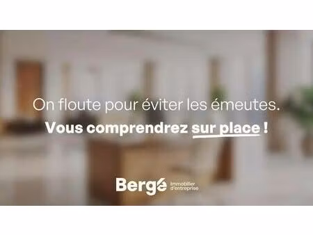 vente commerce 550 m² à 1 148 m²