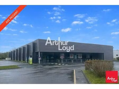 vente commerce 1 045 m²