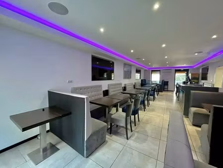 vente commerce 200 m²