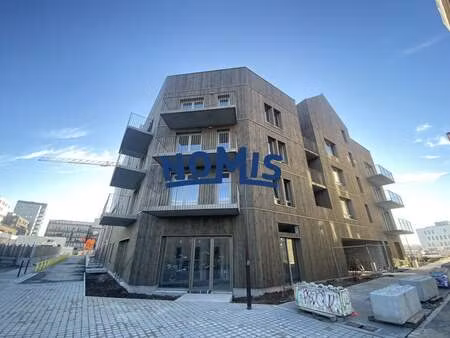 vente commerce nantes 44200 83m²