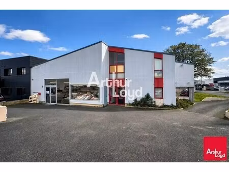 vente commerce 400 m²