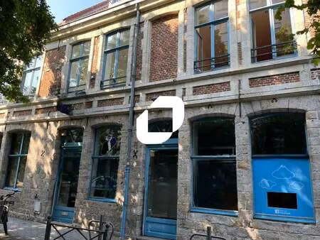 location bureaux 270 m²