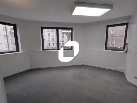 location bureaux 59 m²