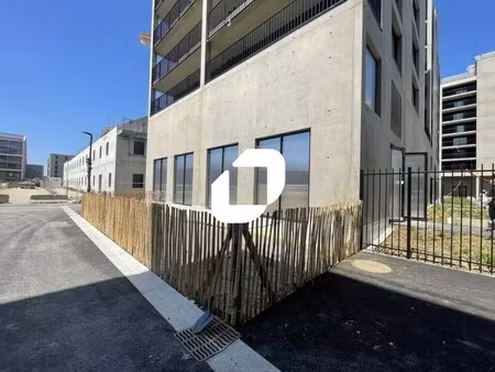 vente commerce bordeaux 33100 134m² à 836m²