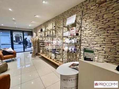 vente commerce cavaillon 84300 300m²