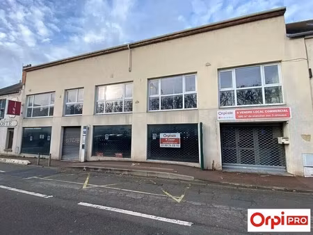 vente commerce 550 m²