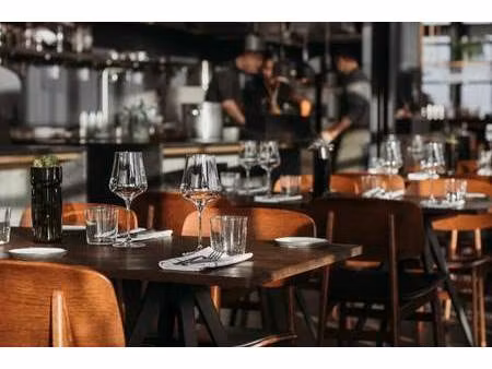 vente commerce 220 m²