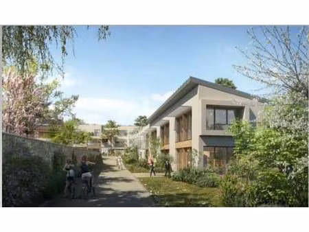 vente commerce 197 m²