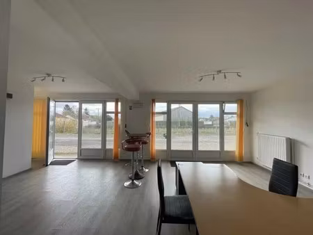 location bureaux 145 m²