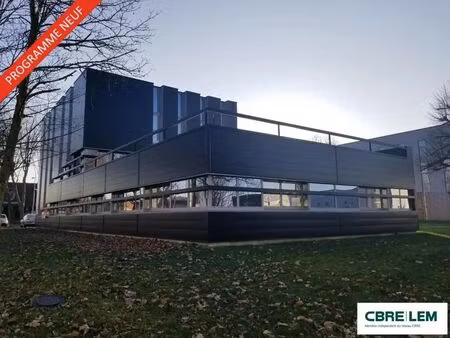 location bureaux 158 m²