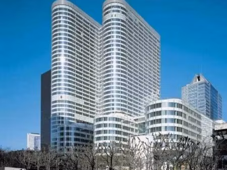 location bureaux 683 m² à 34 535 m²