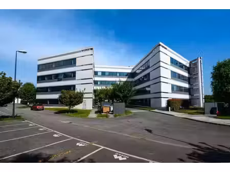 location bureaux évry-courcouronnes 91080 305m² à 2820m²