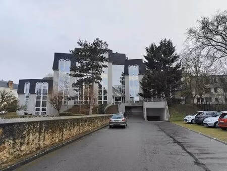 location bureaux 150 m²