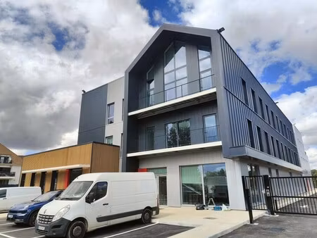 location bureaux 2 237 m²