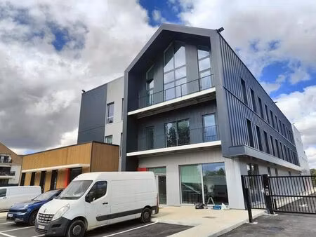 location bureaux 2 791 m²