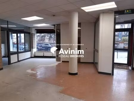 vente commerce 110 m²