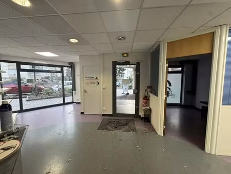 vente commerce chatou 78400 135m²