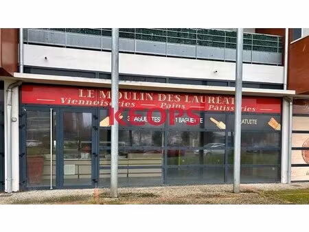 vente commerce la salvetat saint gilles 31880 72m²