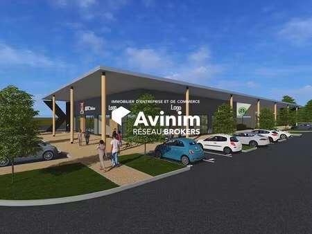 vente commerce 250 m² à 500 m²