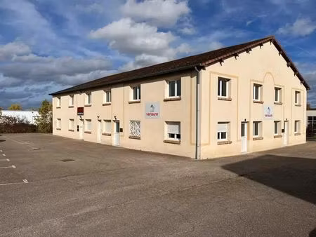 location bureaux 85 m²