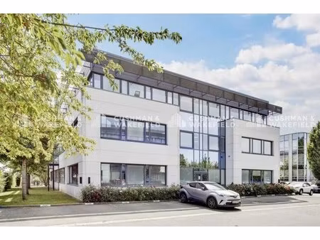 location bureaux 107 m² à 1 081 m²