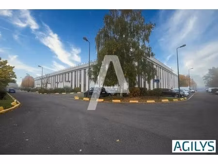 location bureaux 641 m²