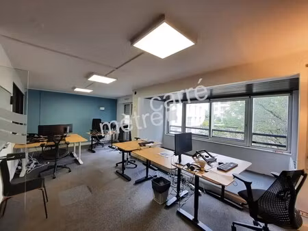 location bureaux 227 m²